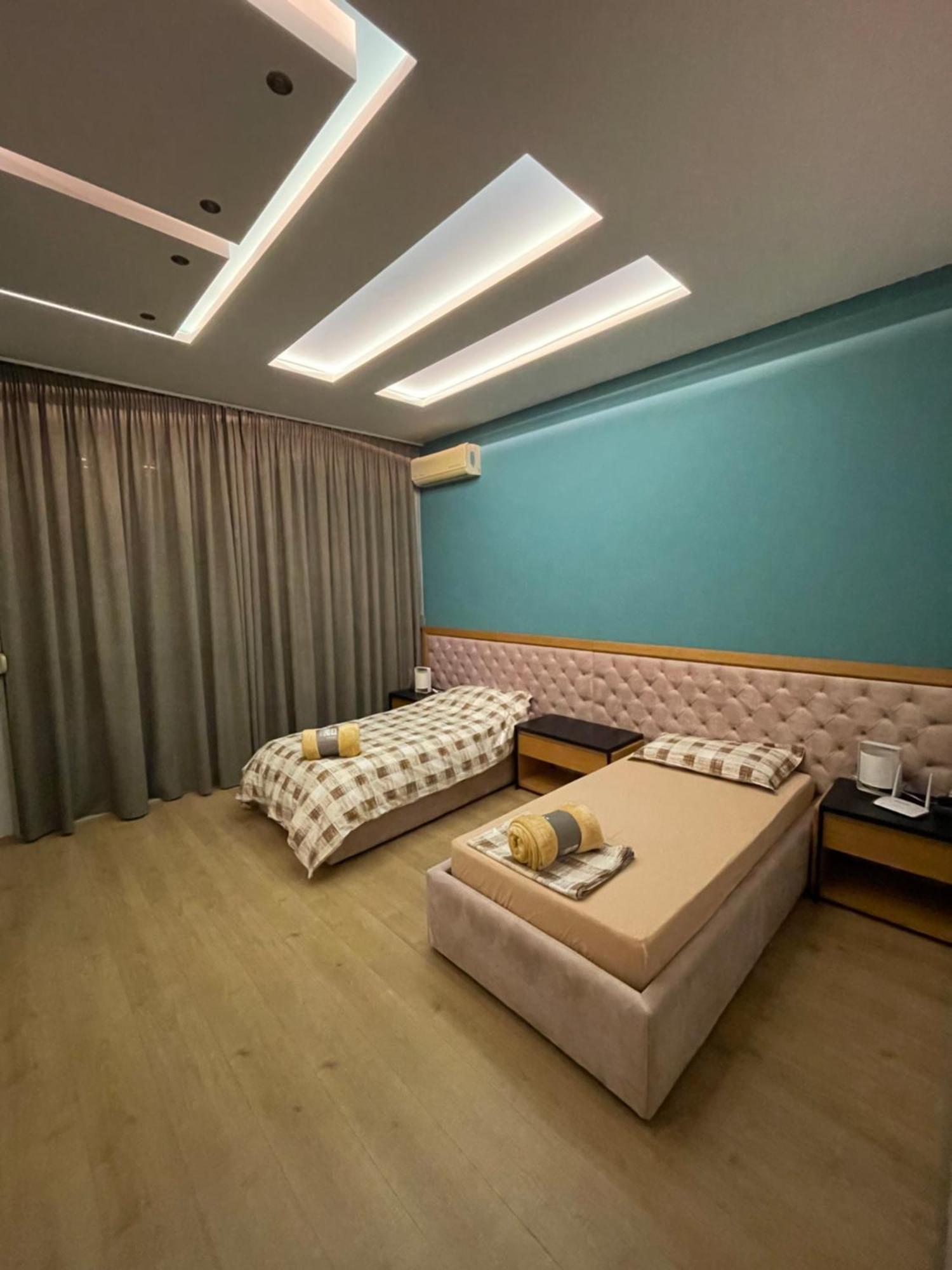 Lux Apartment Tiran Dış mekan fotoğraf