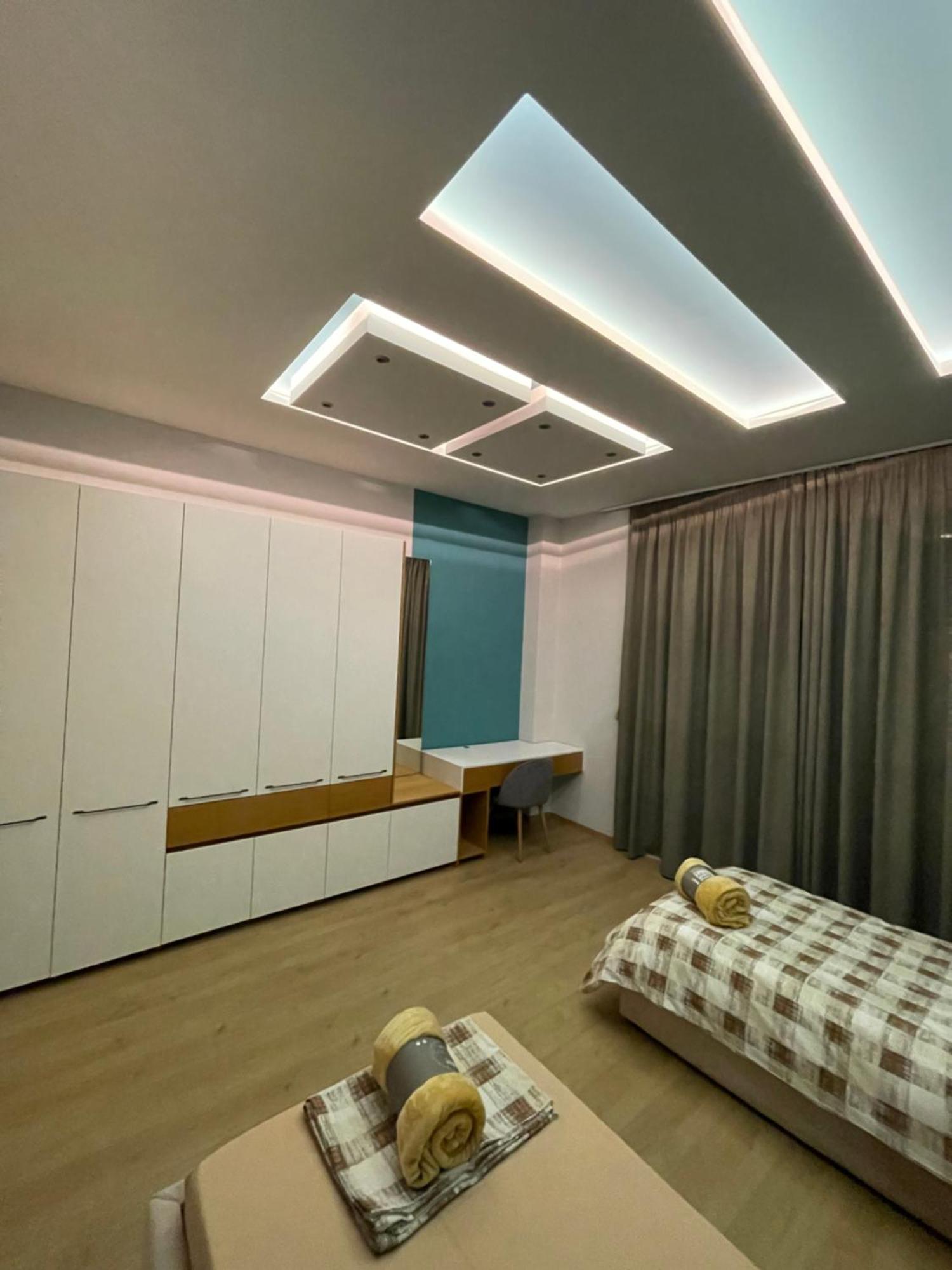Lux Apartment Tiran Dış mekan fotoğraf